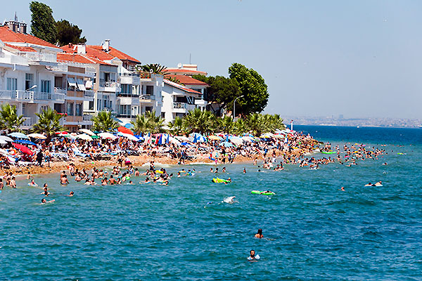 Kınalıada